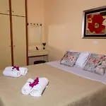 Апартаменты Mary's House Аргостолион