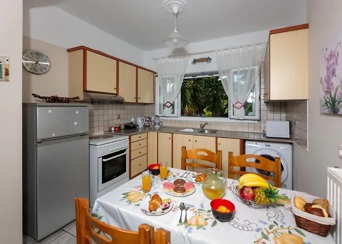 Mary's House ארגוסטולי